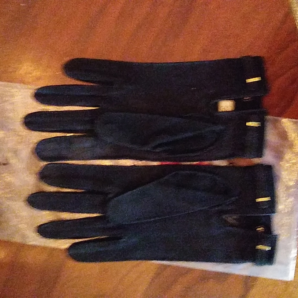 GUCCI Horse Bit Suede Leather Gloves NWOT - Picture 2 of 5